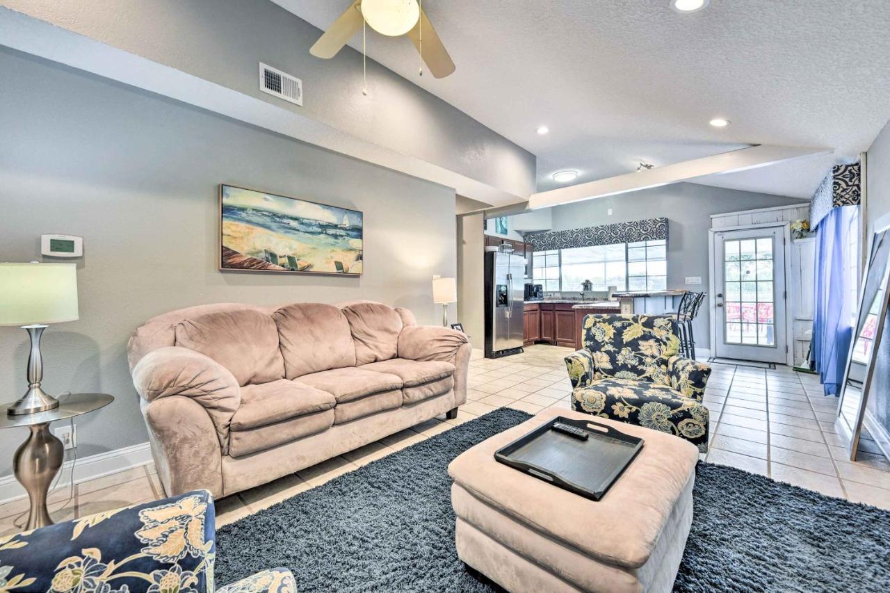 Waterfront Retreat With Dock And On-Site Fishing! Appartement Jacksonville Buitenkant foto