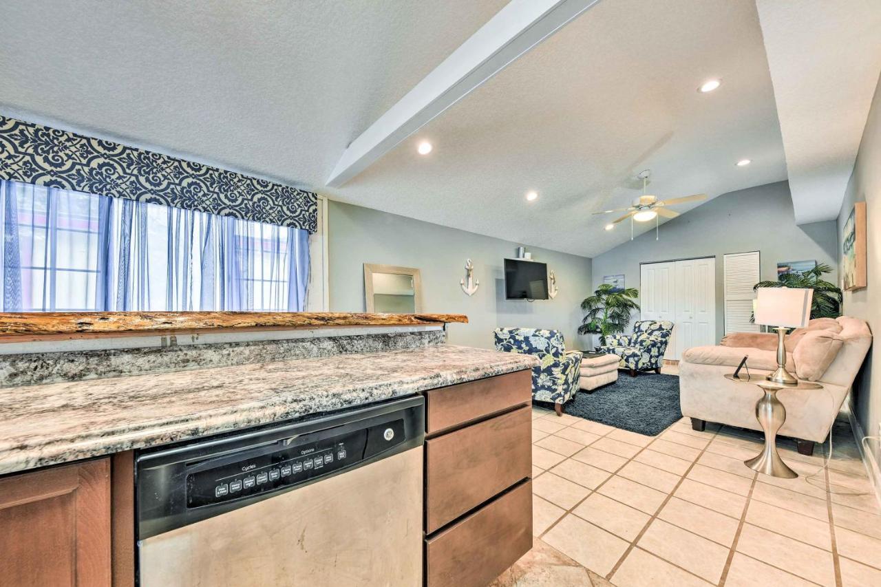 Waterfront Retreat With Dock And On-Site Fishing! Appartement Jacksonville Buitenkant foto